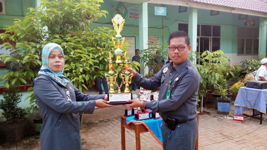  MIN 2 Juara Satu Madrasah Sehat Tingkat Sumsel 2014